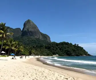 Conheça as 7 Melhores Praias na Serra - ES: Um Guia Completo