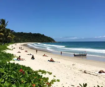 Descubra a Praia de São Francisco em Serra - ES