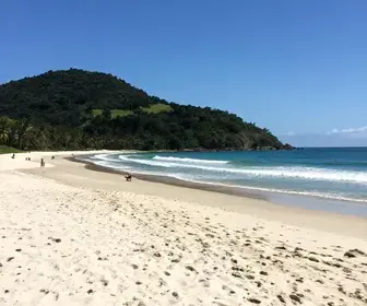 Descubra a Praia do Solemar: Um Paraíso em Serra - ES