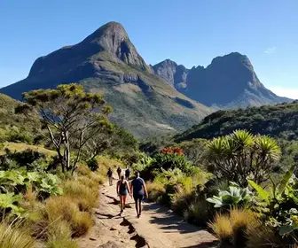 Explore as Melhores Caminhadas ao Ar Livre na Serra - ES