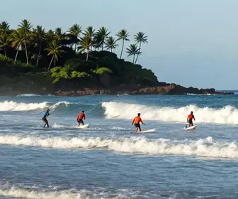 Surfe em Jacaraípe: O Paraíso dos Amantes do Esporte